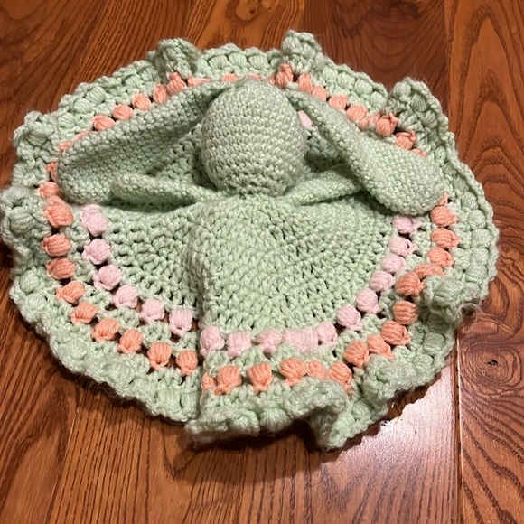 Handmade crocheted bunny baby security blanket - Picture 4 of 9